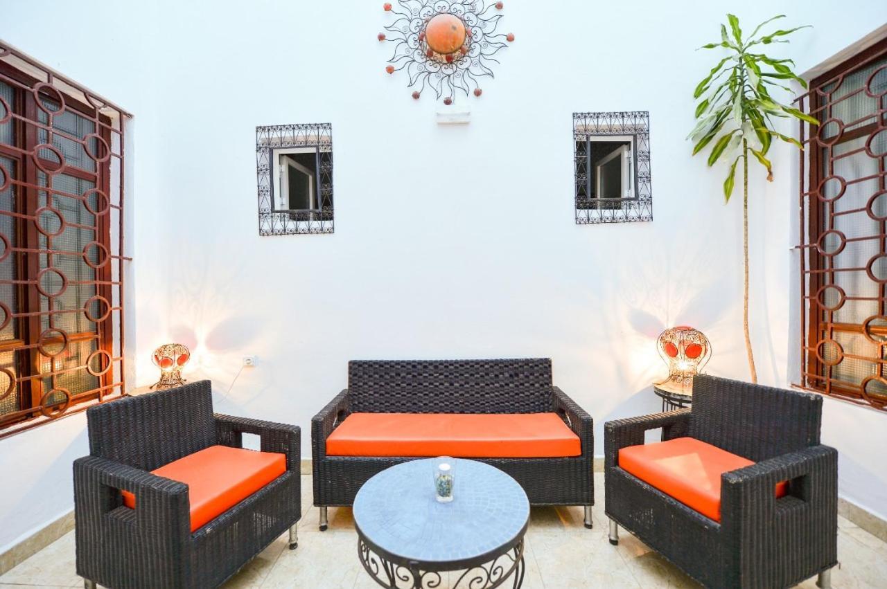 L'Auberge De Tennis Msc Oulad Lahsene Esterno foto