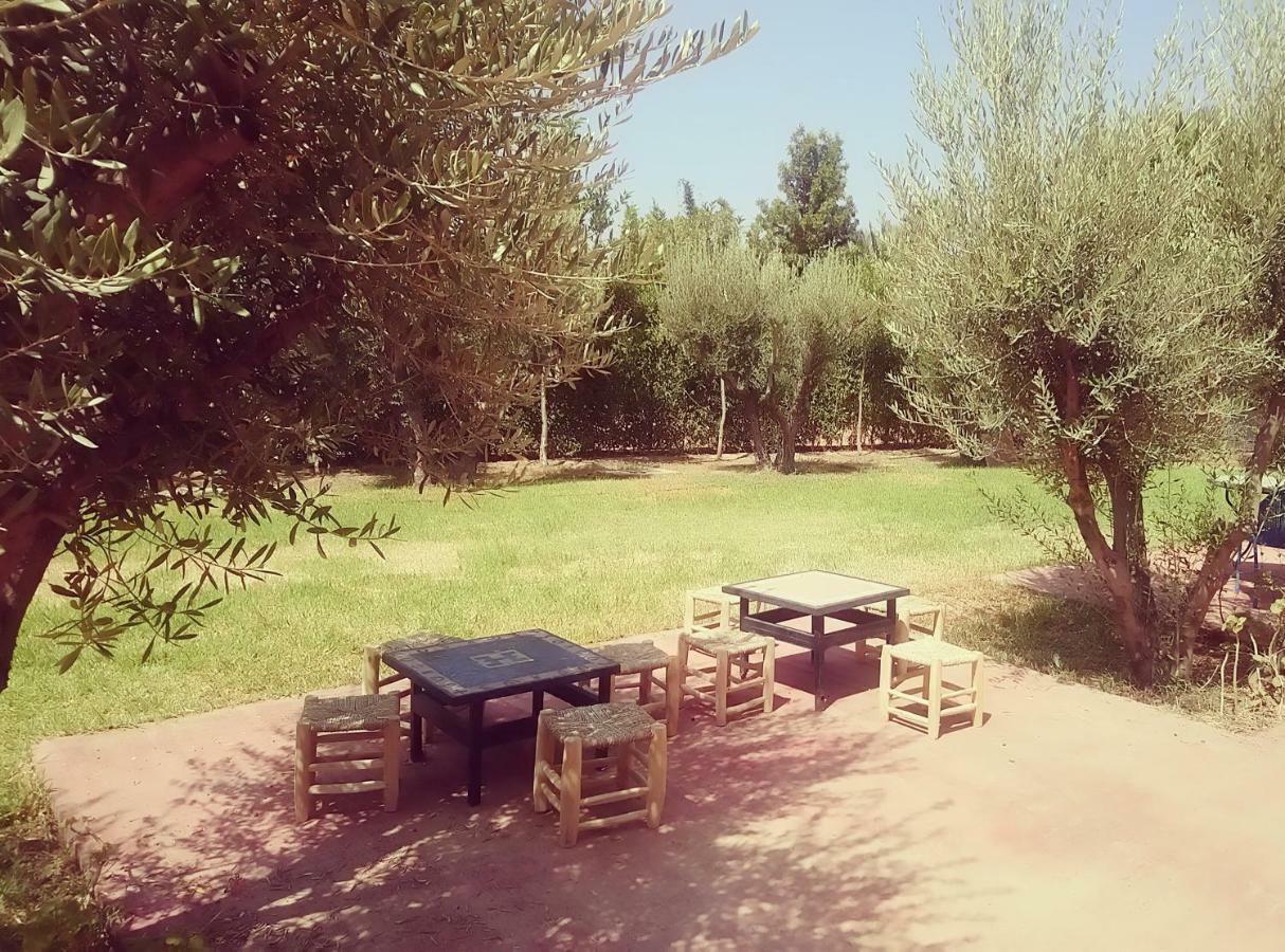 L'Auberge De Tennis Msc Oulad Lahsene Esterno foto